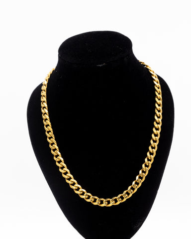 Lavish Necklace Gold